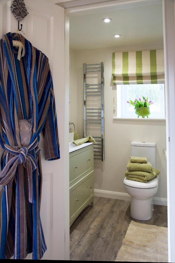 Rudgwick The Coach House Bed & Breakfast エクステリア 写真